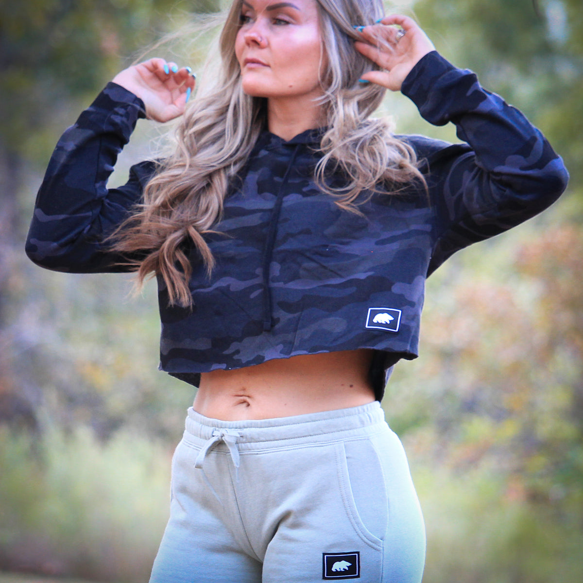 Women’s Lightweight Crop Hoodie