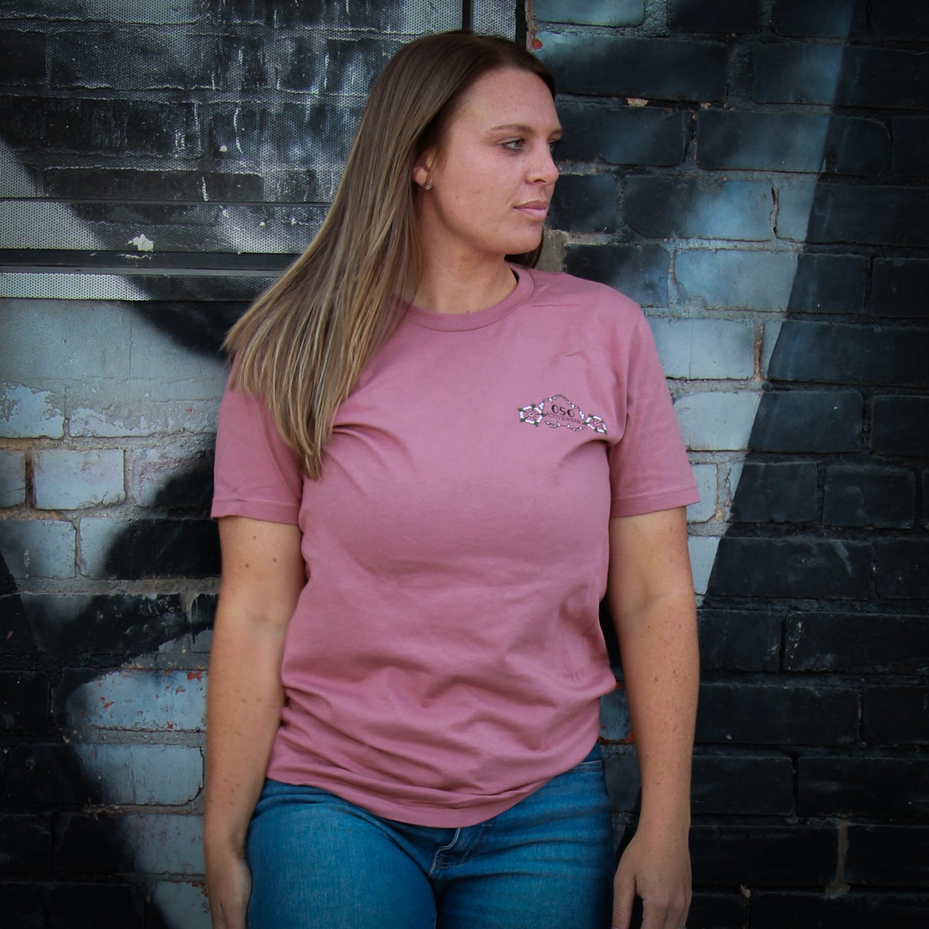 No Bark All Bite | American Traditional Gator | Mauve 100% Cotton Tshirt