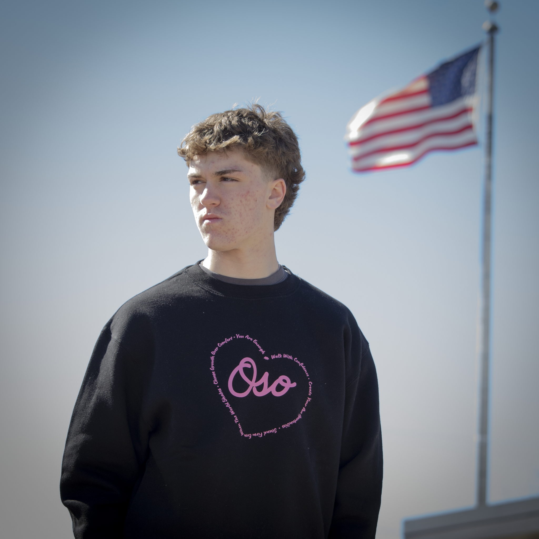 Oso Heart Crewneck - Black